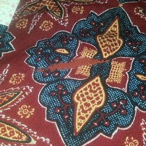 Dalia Dreams Set Crimson Shorts